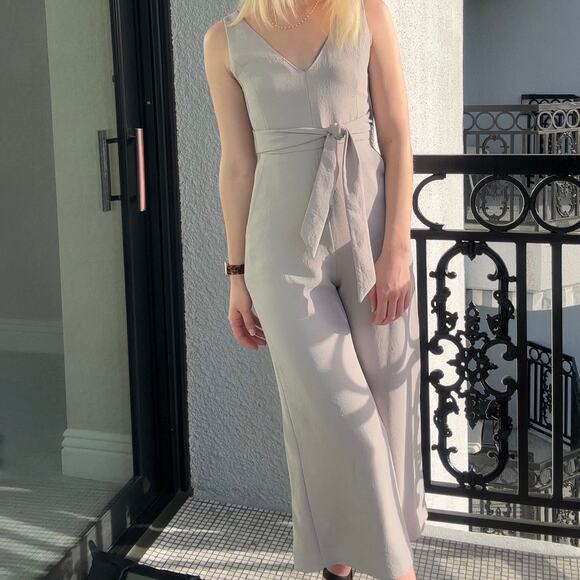 Aritzia Wilfred New Ecoulement Jumpsuit Opal Grey Size 2 - Picture 3 of 10